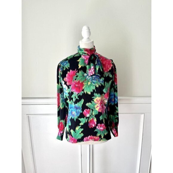 Escada Vintage Silk Watercolor Floral Blouse 14 M - Picture 1 of 5